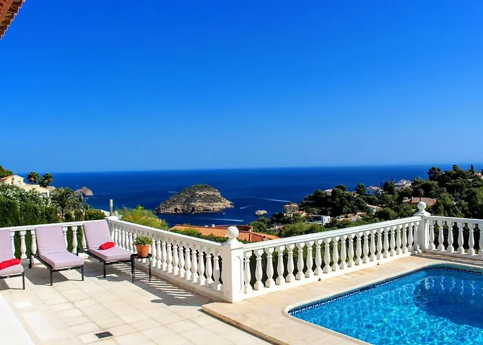 With Heated Pool Villa *
