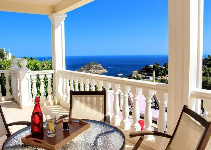 With Heated Pool Villa Jávea