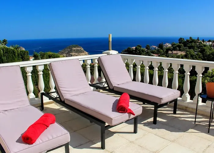 Villa With Heated Pool Javea